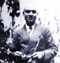 علینقی وزیری